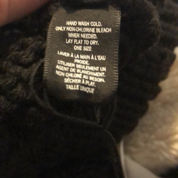 LOVE AND LORE ECO CABLE KNIT POM HAT Black - Picture 6 of 9